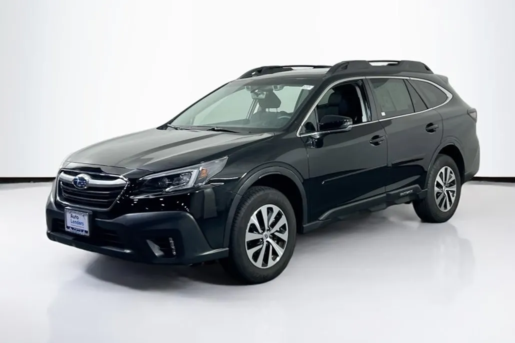2022 Subaru Outback Premium photo 1