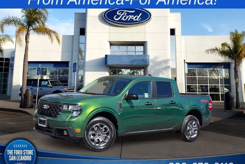 2025 Ford Maverick XLT photo 1