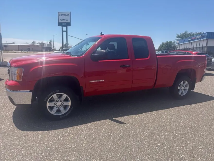 2013 Gmc Sierra 1500 SLE photo 1