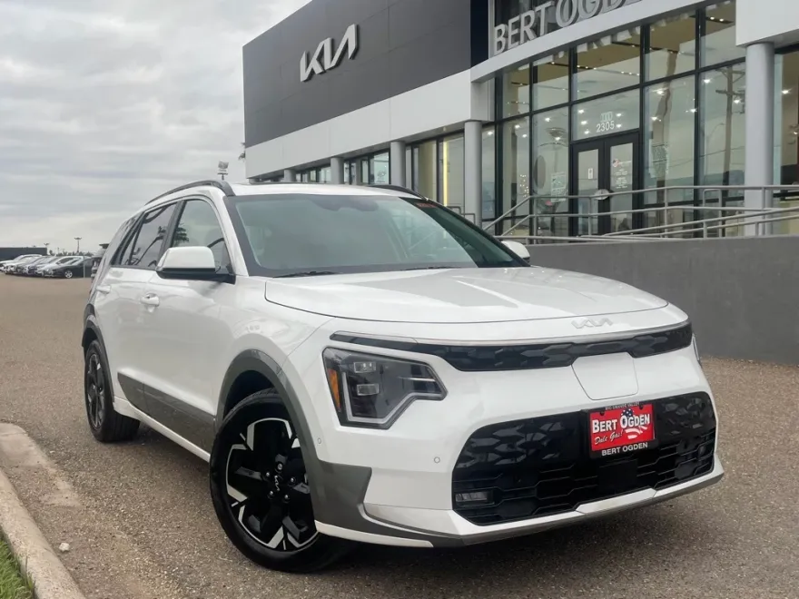 2024 Kia Niro EV Wave photo 1