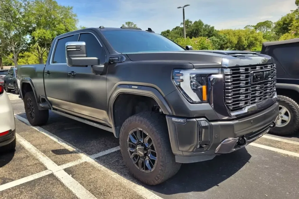 2024 Gmc Sierra HD Denali Ultimate photo 1