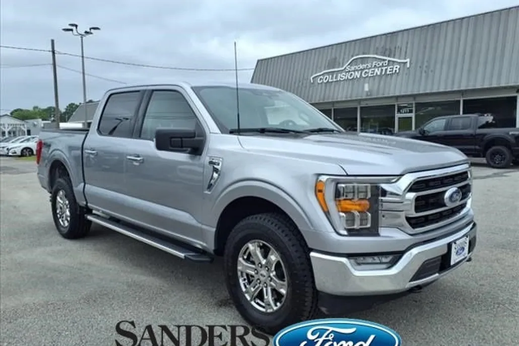 2023 Ford F-150 XLT photo 1