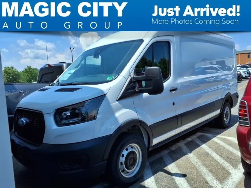 2025 Ford Transit Cargo Van photo 1
