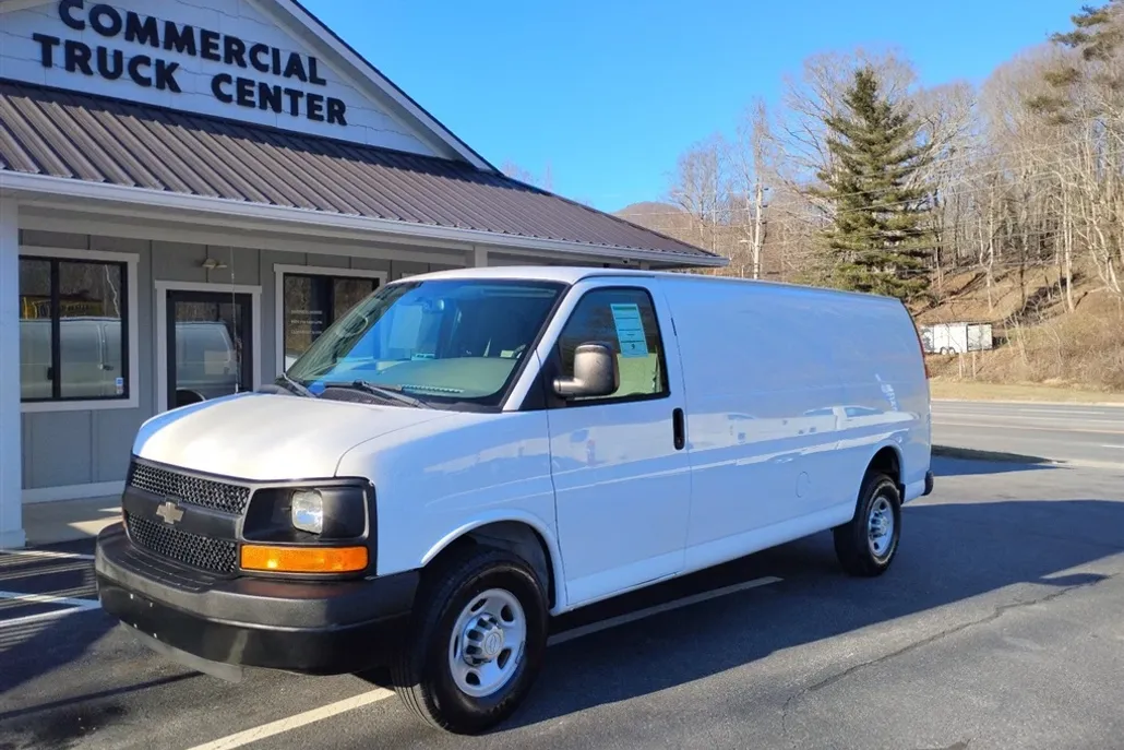 2014 Chevrolet Express Cargo photo 1