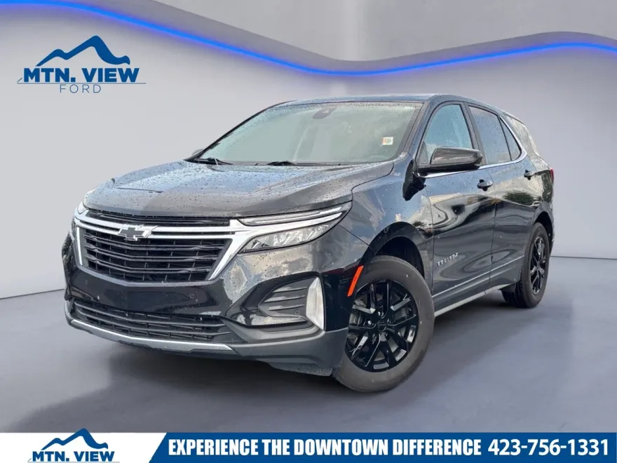 2023 Chevrolet Equinox LT photo 1
