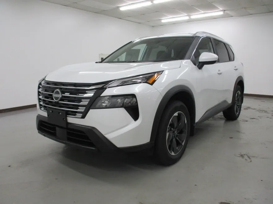 2026 Nissan Rogue SV photo 1