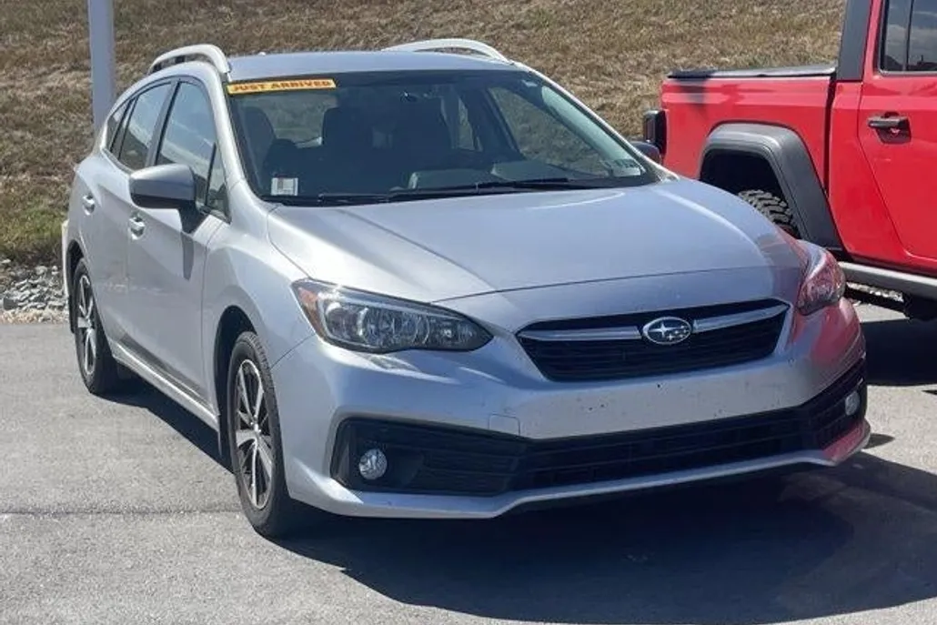 2022 Subaru Impreza Premium photo 1