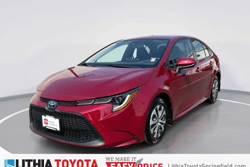 2022 Toyota Corolla Hybrid LE photo 1
