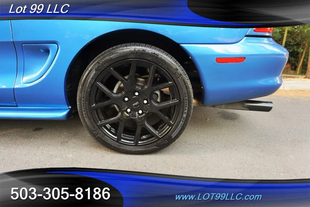 1994 Ford Mustang GT photo 1
