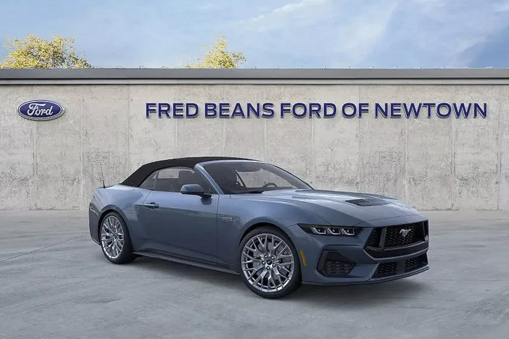 2025 Ford Mustang GT Premium Convertible photo 1