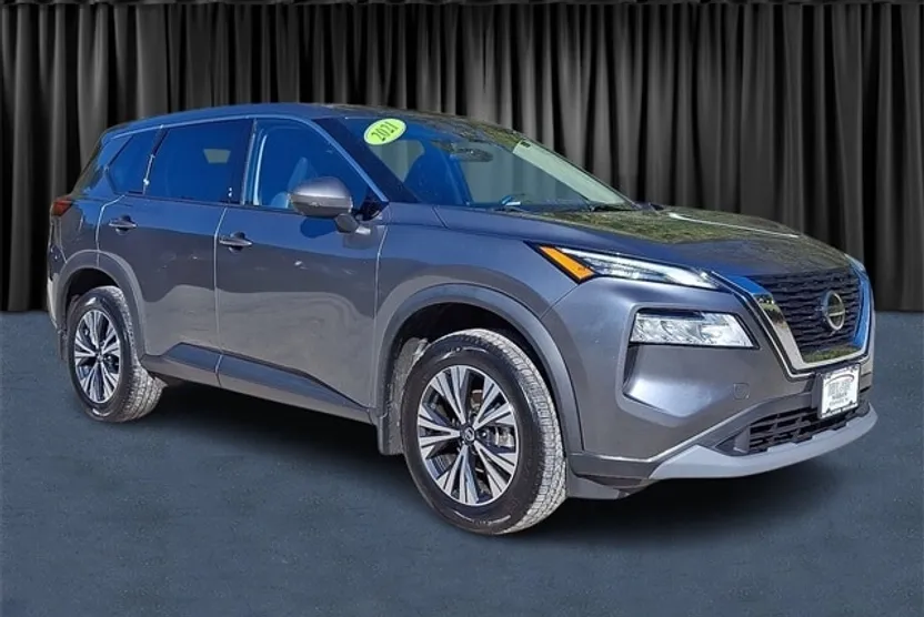 2021 Nissan Rogue SV photo 1