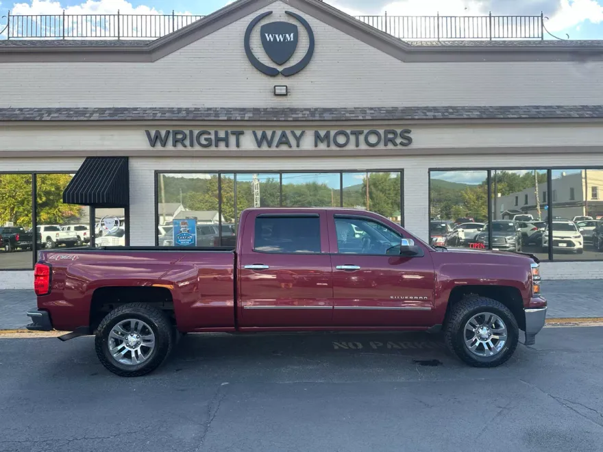 2014 Chevrolet Silverado 1500 LT photo 1