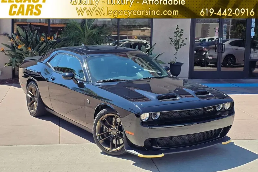 2023 Dodge Challenger SRT8 Hellcat photo 1