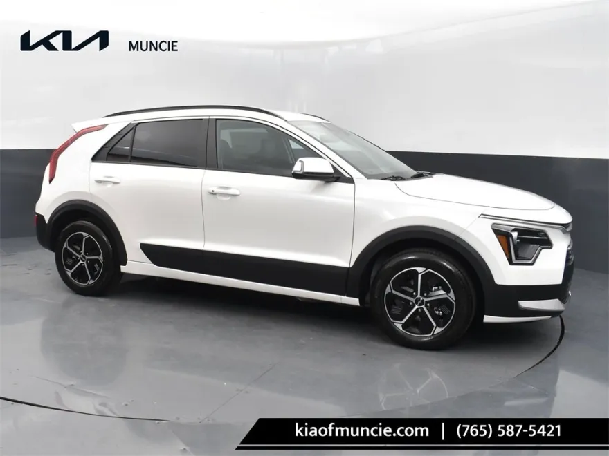 2025 Kia Niro EX photo 1