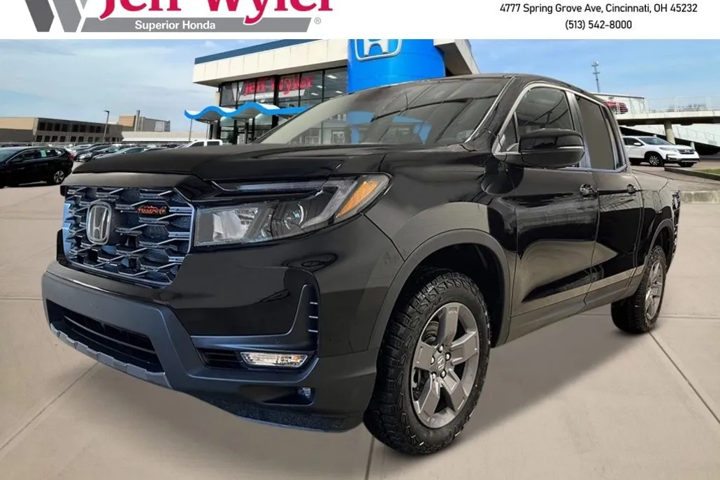 2025 Honda Ridgeline TrailSport photo 1