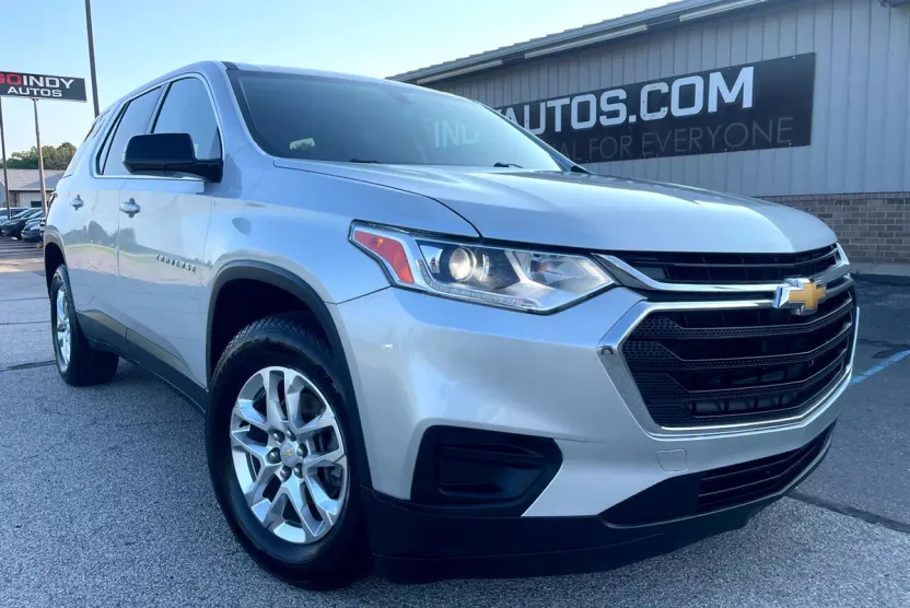 2019 Chevrolet Traverse 1LS photo 1