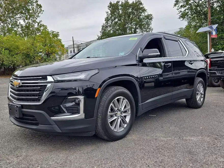 2023 Chevrolet Traverse Cloth photo 1