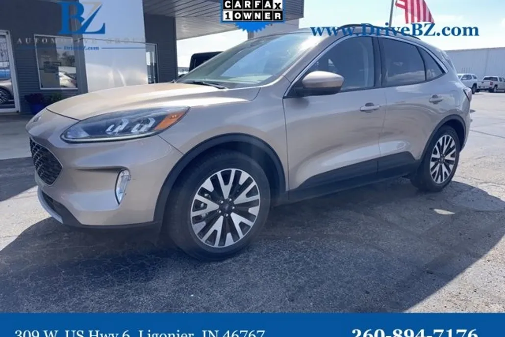 2020 Ford Escape SEL photo 1