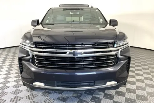 2023 Chevrolet Tahoe LT photo 2