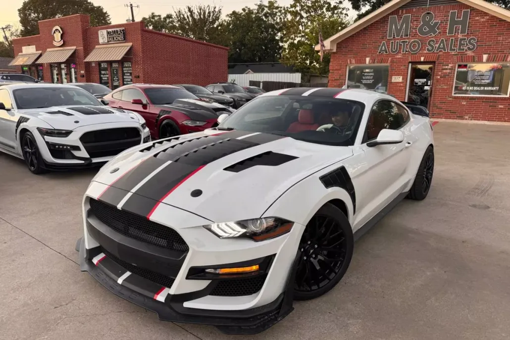2020 Ford Mustang GT photo 1