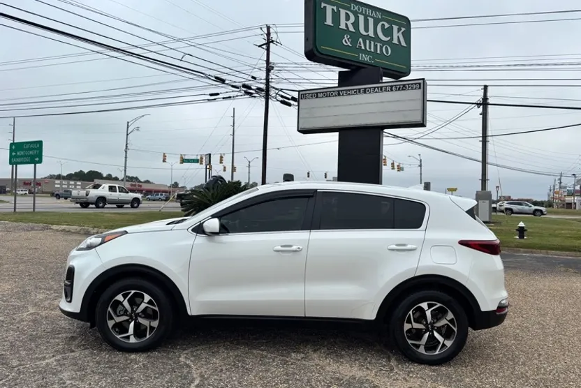 2021 Kia Sportage LX photo 1