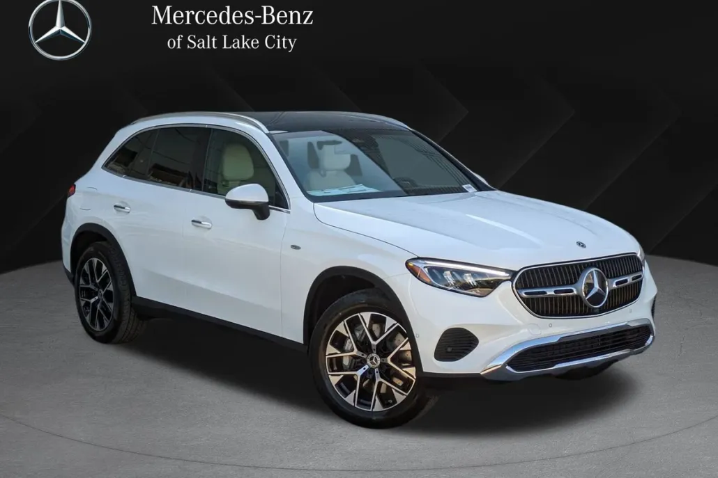 2025 Mercedes Benz GLC 350e 4MATIC photo 1