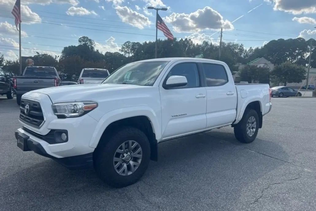 2017 Toyota Tacoma SR5 Sport TRD Pro photo 1