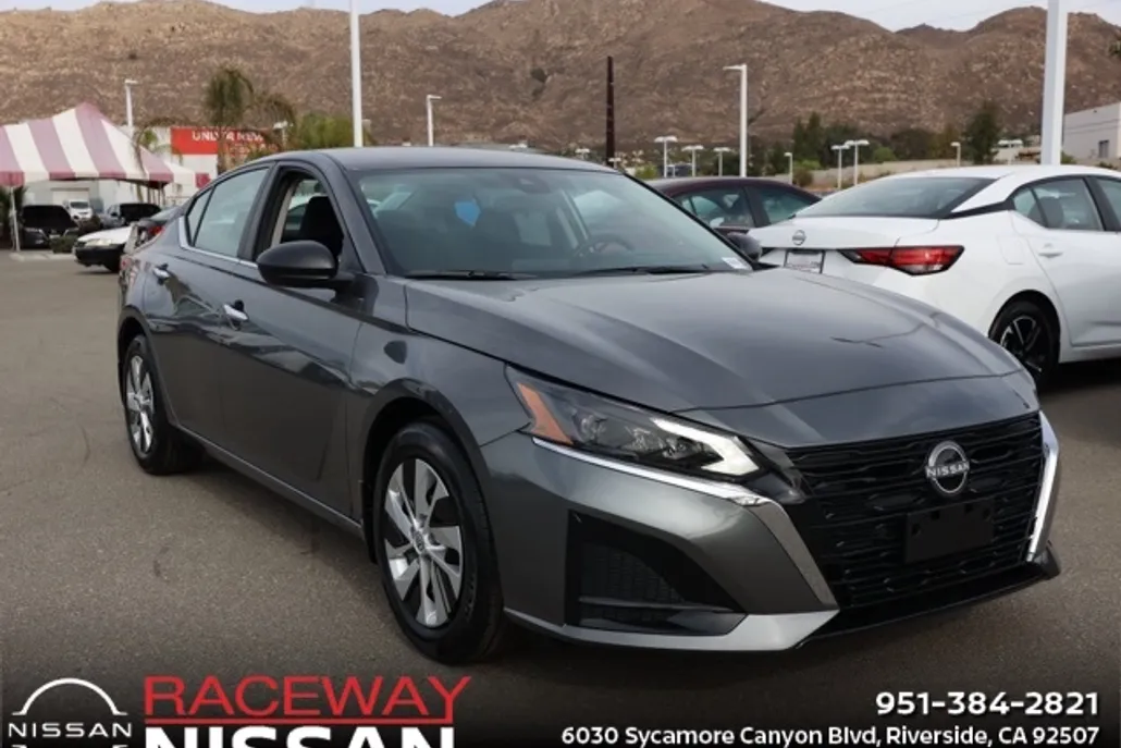 2025 Nissan Altima 2.5 S photo 1
