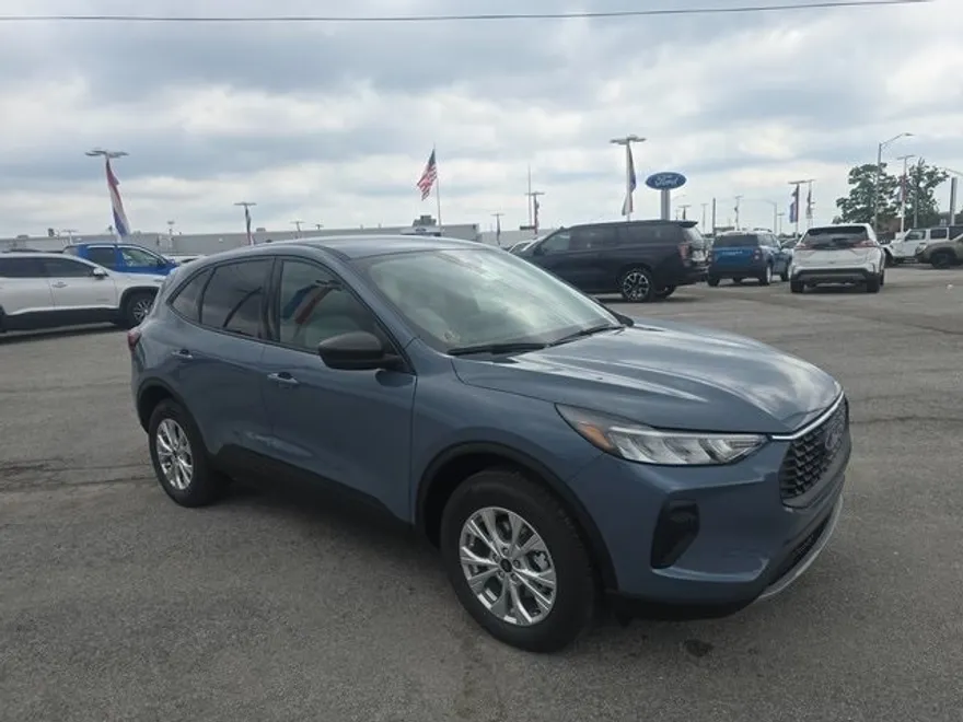 2025 Ford Escape Active photo 1
