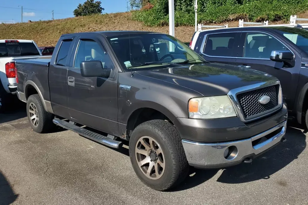 2006 Ford F-150 XLT photo 1