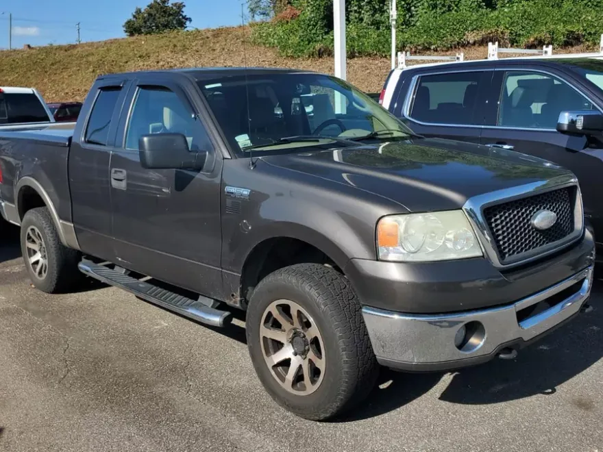 2006 Ford F-150 XLT photo 1