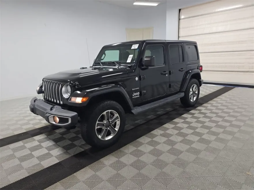 2020 Jeep Wrangler Unlimited Sahara photo 1