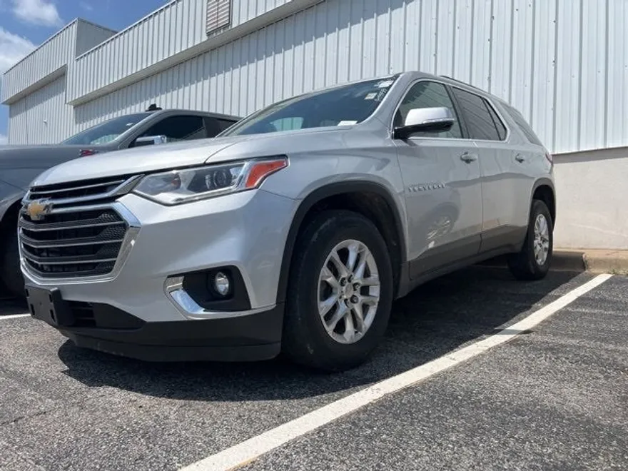 2020 Chevrolet Traverse photo 1