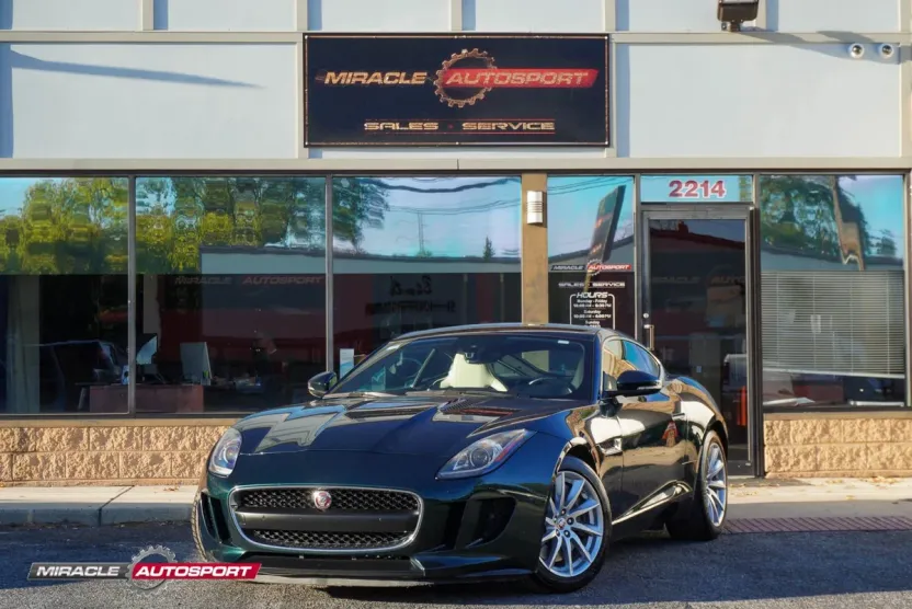 2016 Jaguar F-TYPE photo 1