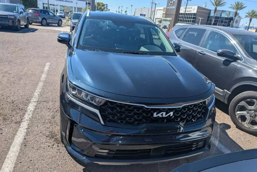 2023 Kia Sorento Hybrid EX photo 1