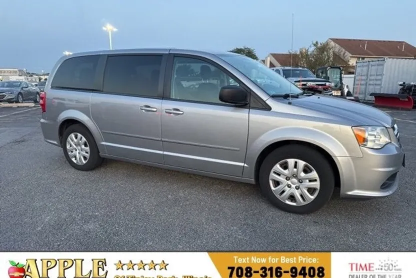 2017 Dodge Grand Caravan SE photo 1