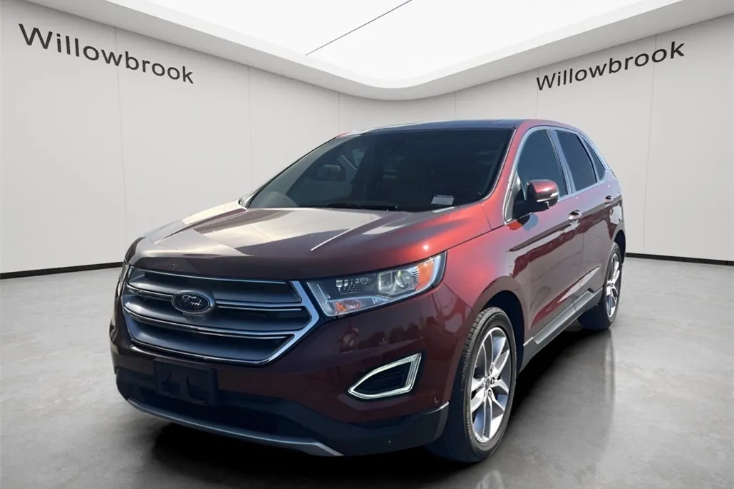 2015 Ford Edge Titanium photo 1