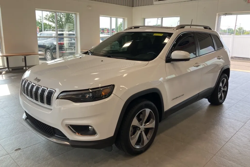 2020 Jeep Cherokee Limited photo 1