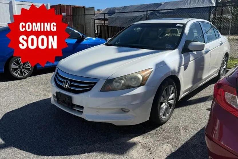 2018 Honda Accord LX photo 1