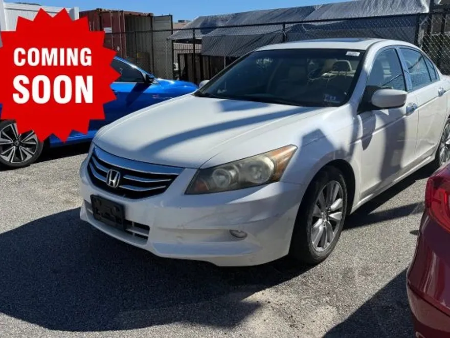 2018 Honda Accord LX photo 1
