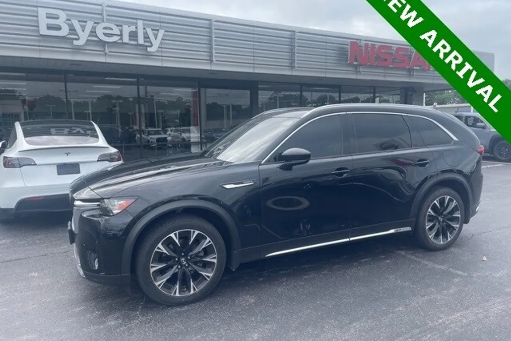 2024 Mazda CX-90 Premium photo 1