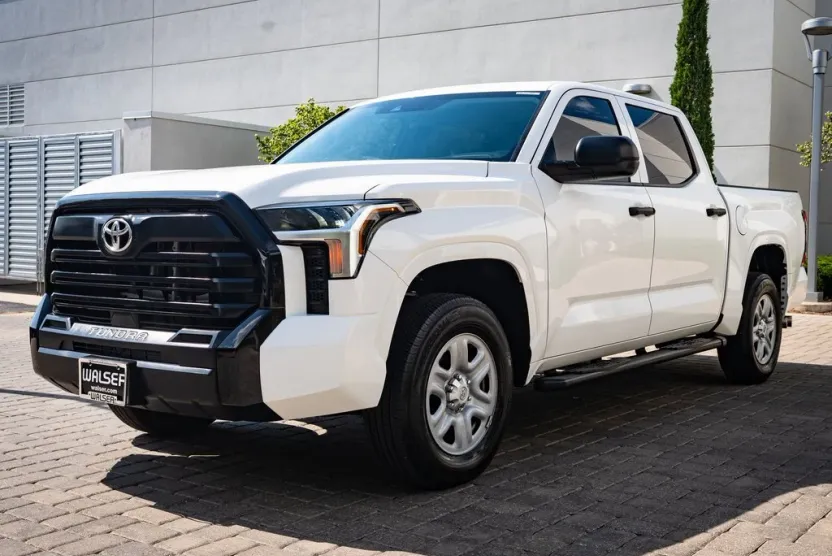2024 Toyota Tundra SR photo 1