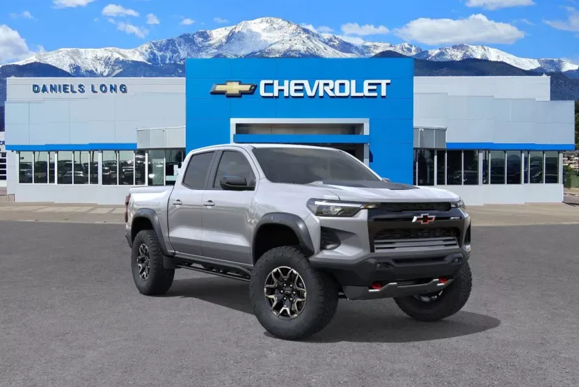 2025 Chevrolet Colorado ZR2 photo 1