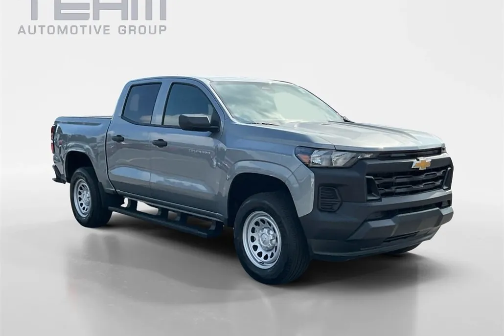 2026 Chevrolet Colorado Work Truck photo 1