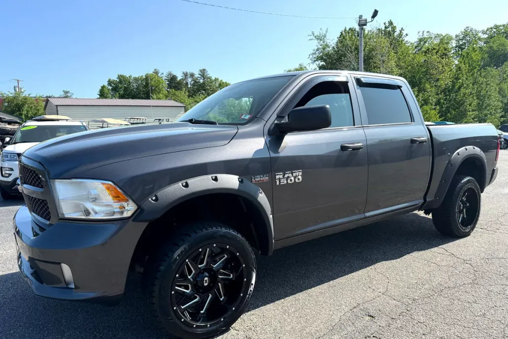 2015 Ram 1500 Express photo 1
