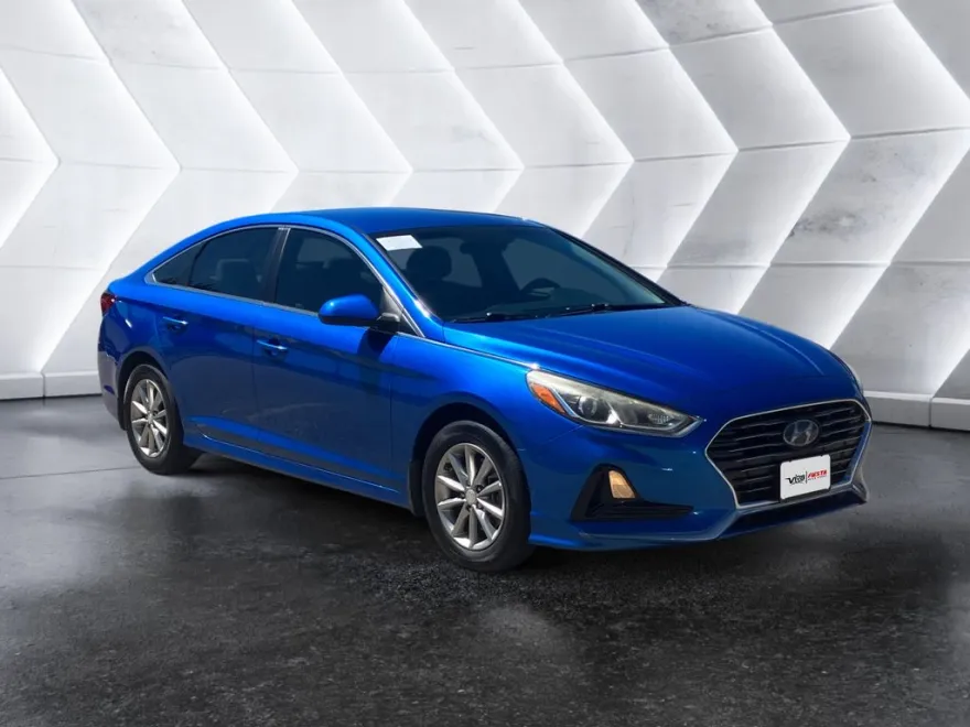 2018 Hyundai Sonata SE photo 1