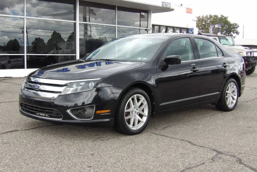 2012 Ford Fusion SEL photo 1