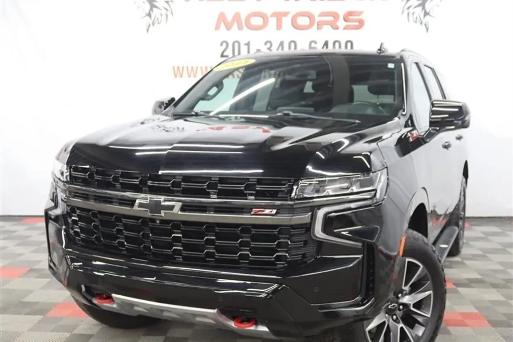 2021 Chevrolet Tahoe Z71 photo 1