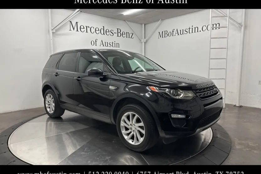 2016 Land Rover Discovery Sport HSE photo 1