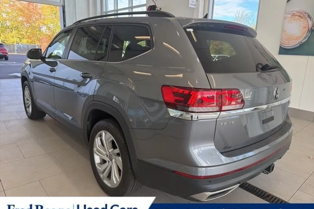2022 Volkswagen Atlas V6 SE Technology photo 1